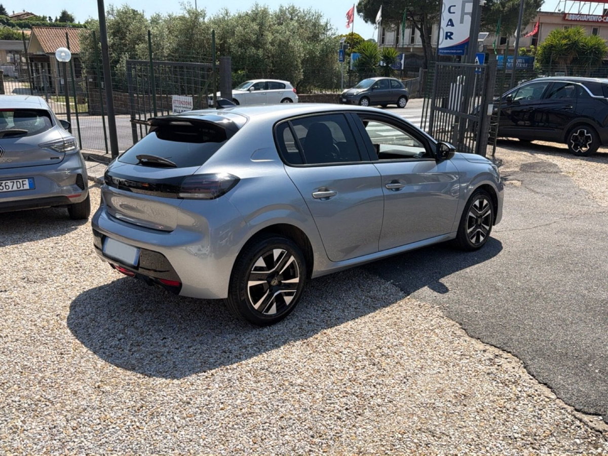 Peugeot 208 PureTech 100 Stop&Start 5 porte Allure (5)
