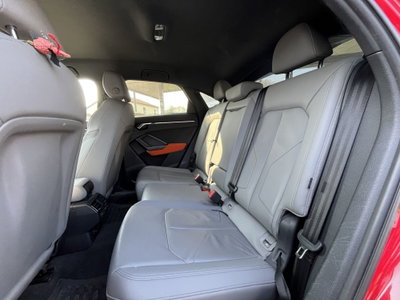 Audi Q3 Sportback 35 TDI quattro S tronic S line edition (9)
