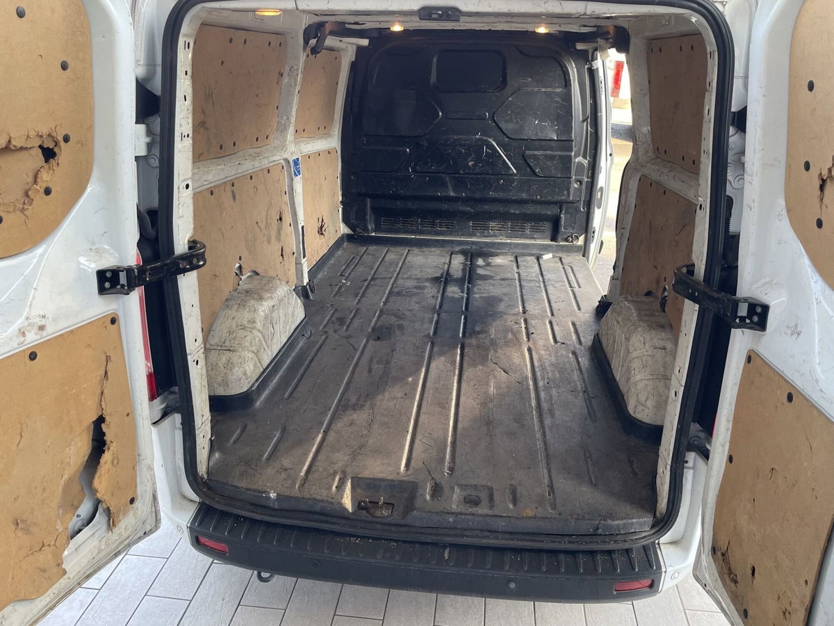 Ford Transit Custom Furgone transit custom V710 300 2.0 ecoblue 136cv Titanium L1H1 A8 (10)