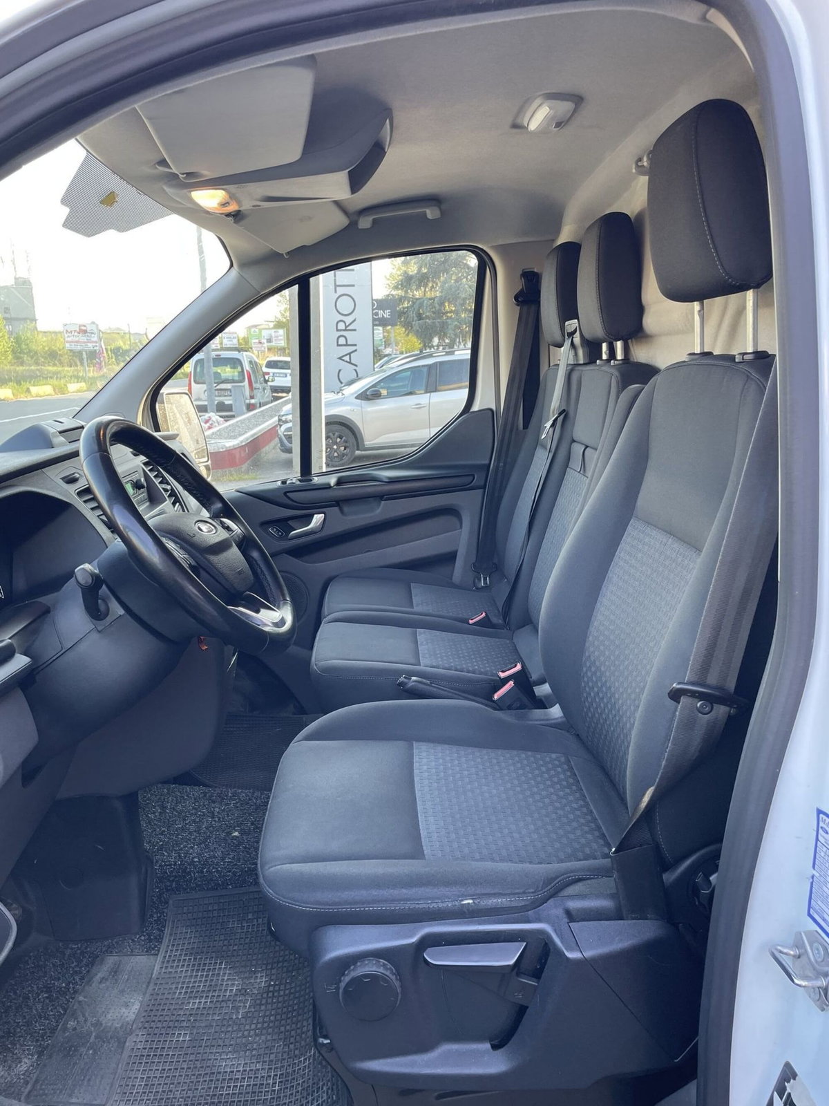 Ford Transit Custom Furgone transit custom V710 300 2.0 ecoblue 136cv Titanium L1H1 A8 (13)