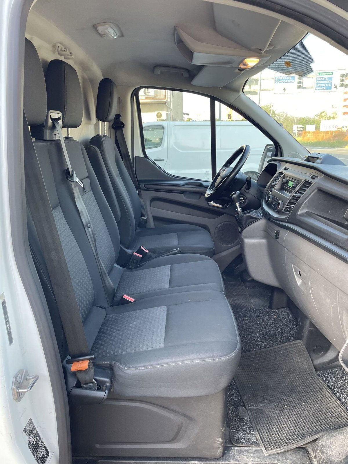 Ford Transit Custom Furgone transit custom V710 300 2.0 ecoblue 136cv Titanium L1H1 A8 (15)