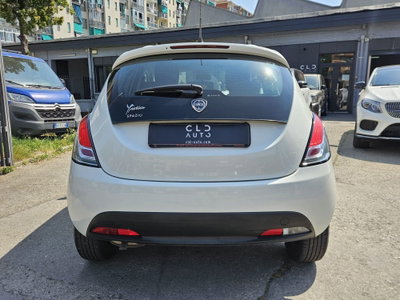 Lancia Ypsilon 1.2 69 CV 5 porte GPL Ecochic Elefantino Blu (5)