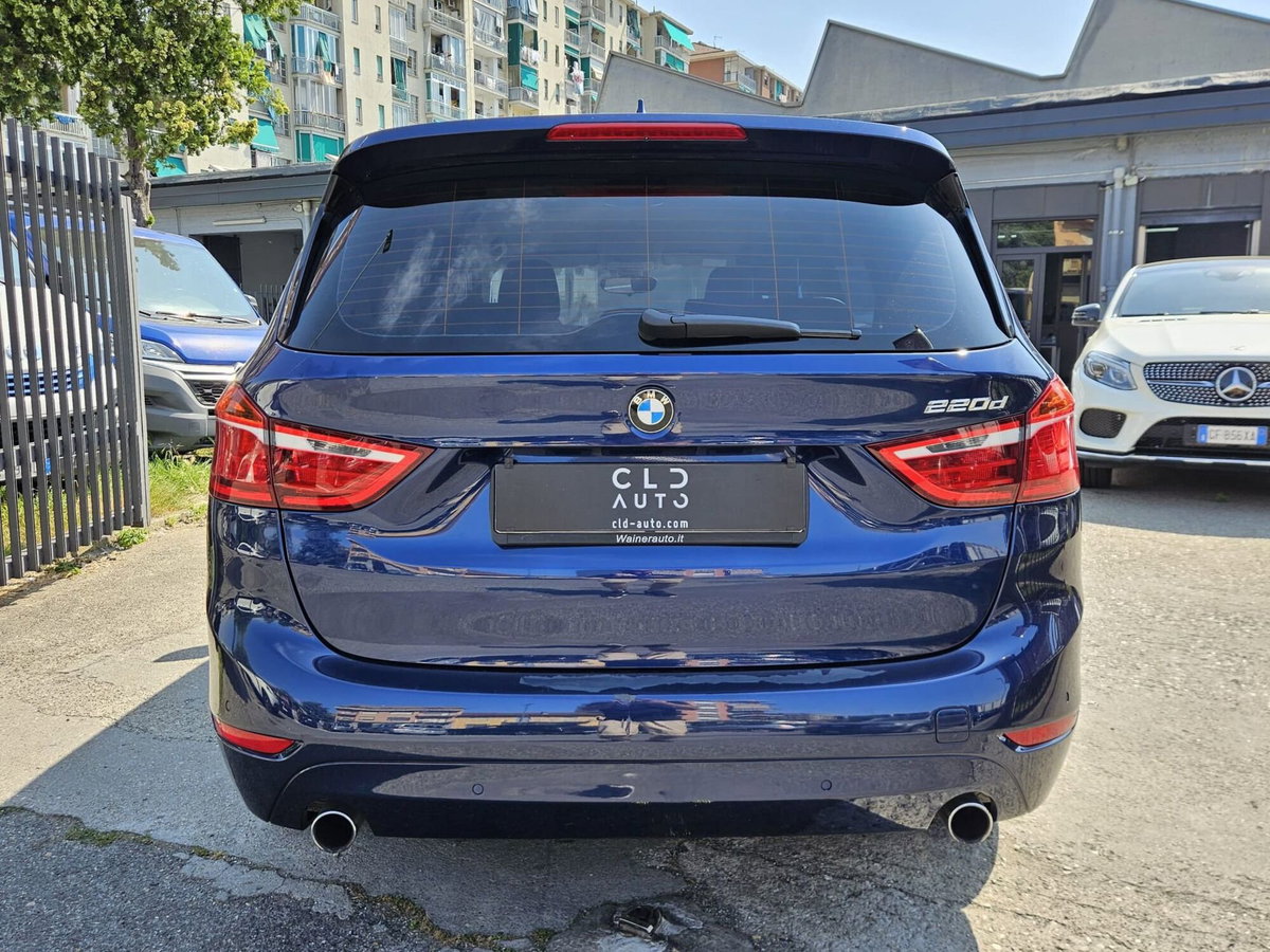 BMW Serie 2 Gran Tourer 220d (4)