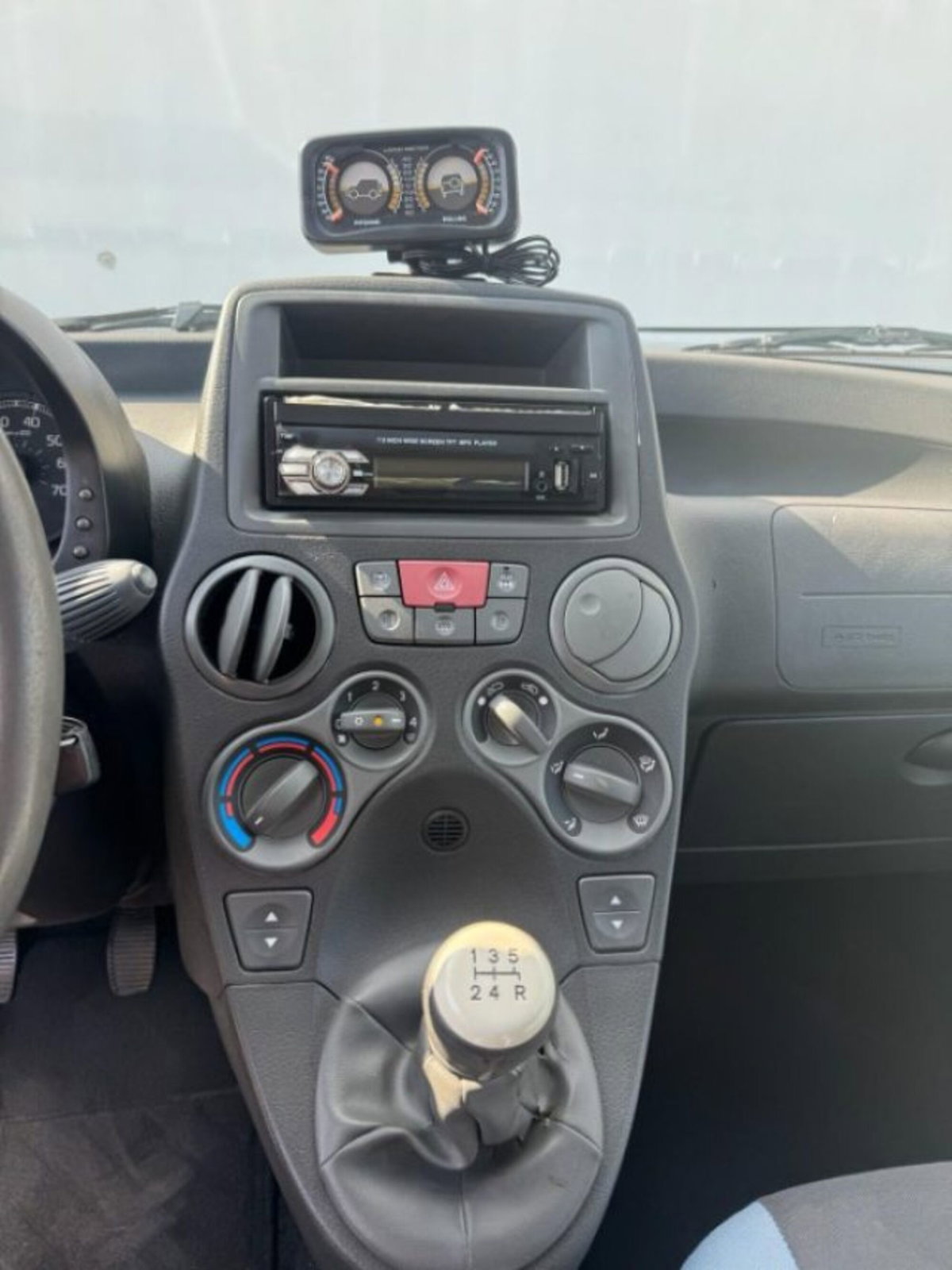 Fiat Panda 1.3 MJT 16V 4x4 (6)