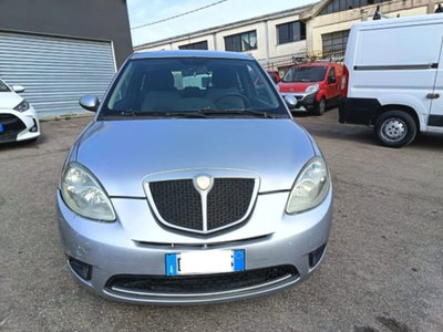 Lancia Ypsilon 1.2 Argento (3)