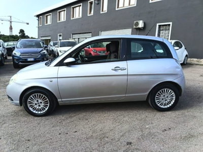 Lancia Ypsilon 1.2 Argento (4)