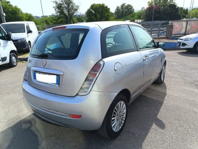 Lancia Ypsilon 1.2 Argento (7)