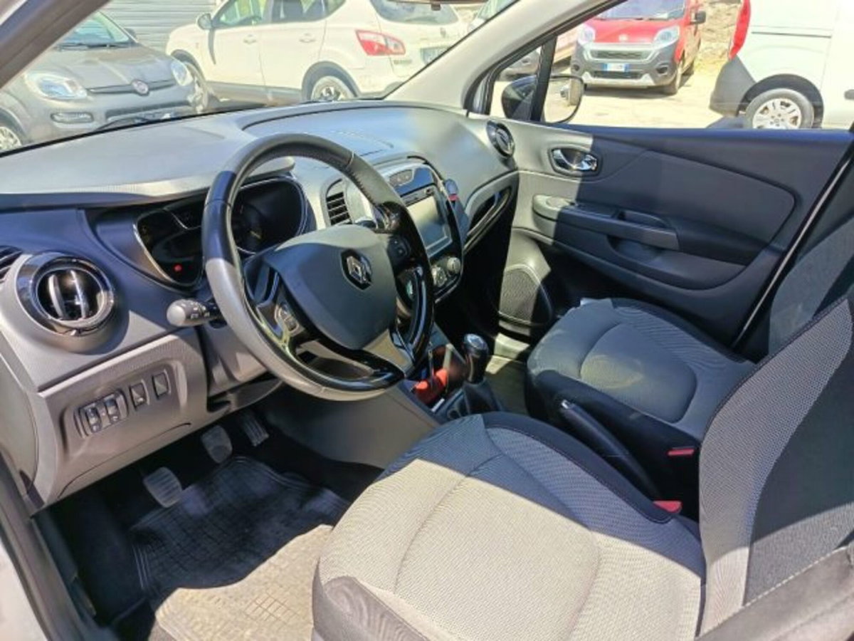 Renault Captur 1.5 dCi 8V 90 CV EDC Energy R-Link (10)