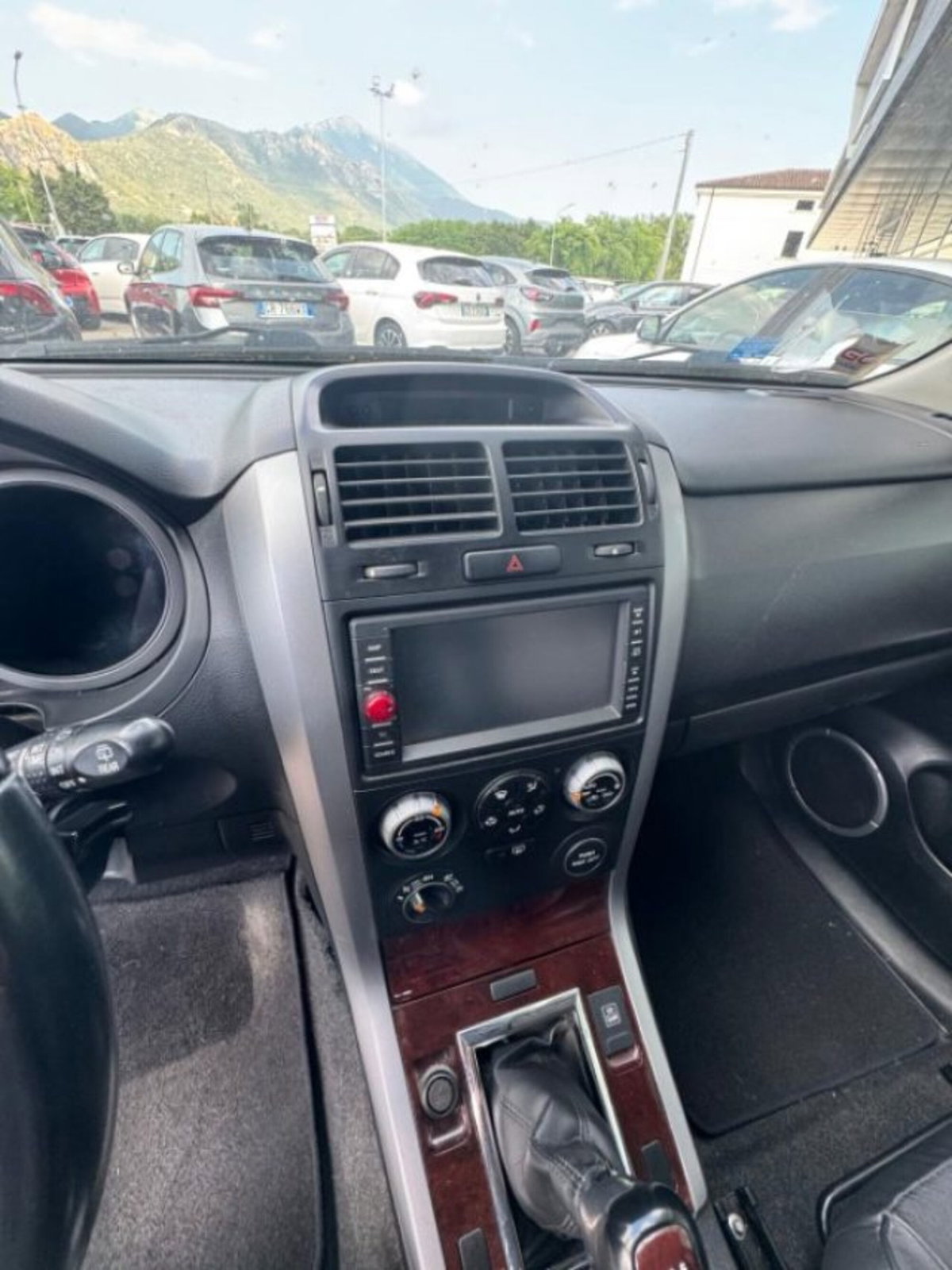 Suzuki Grand Vitara 1.9 DDiS 5 porte Executive 2008 (11)