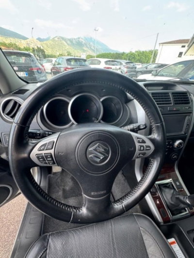 Suzuki Grand Vitara 1.9 DDiS 5 porte Executive 2008 (12)