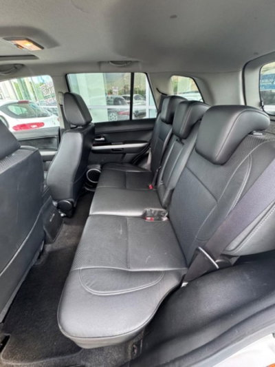 Suzuki Grand Vitara 1.9 DDiS 5 porte Executive 2008 (13)