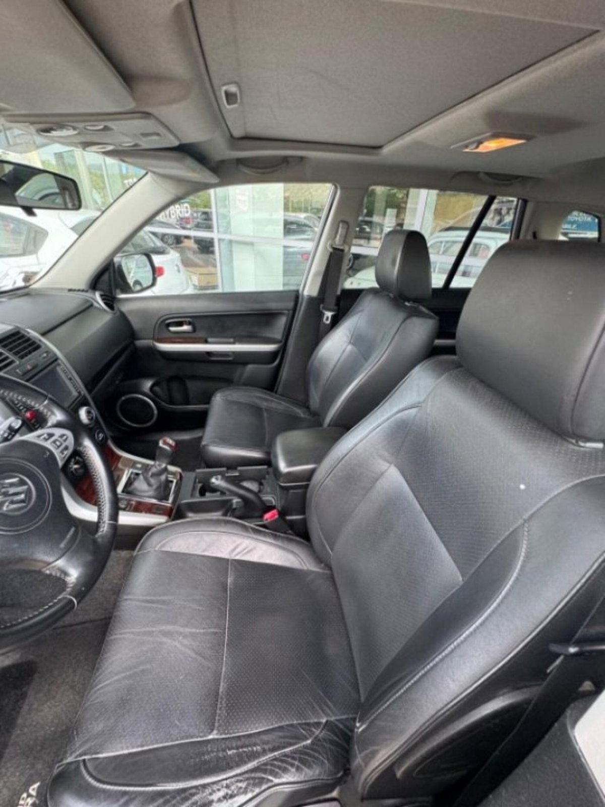 Suzuki Grand Vitara 1.9 DDiS 5 porte Executive 2008 (7)