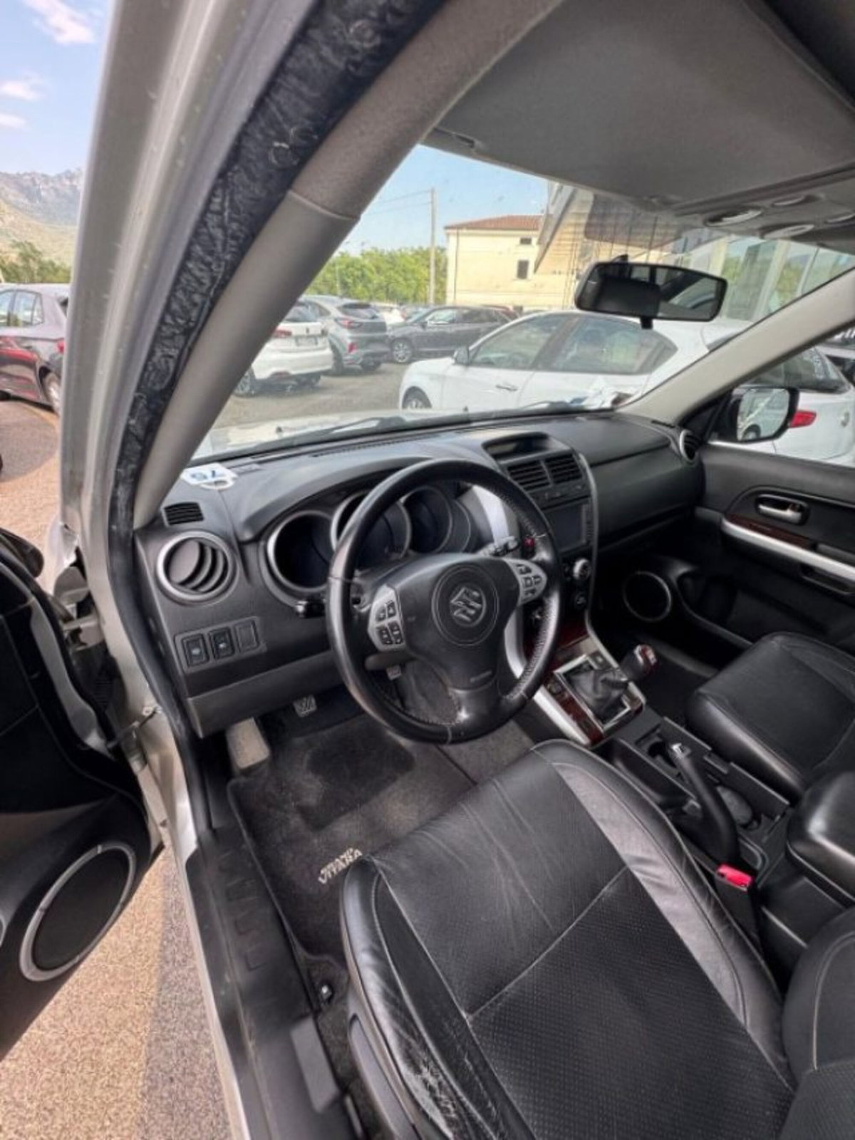Suzuki Grand Vitara 1.9 DDiS 5 porte Executive 2008 (8)