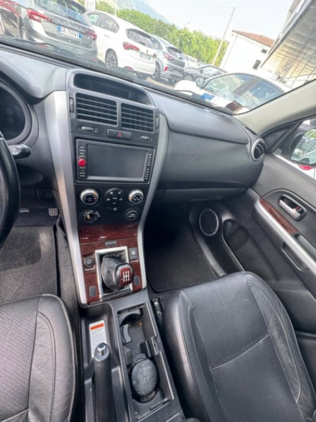 Suzuki Grand Vitara 1.9 DDiS 5 porte Executive 2008 (9)