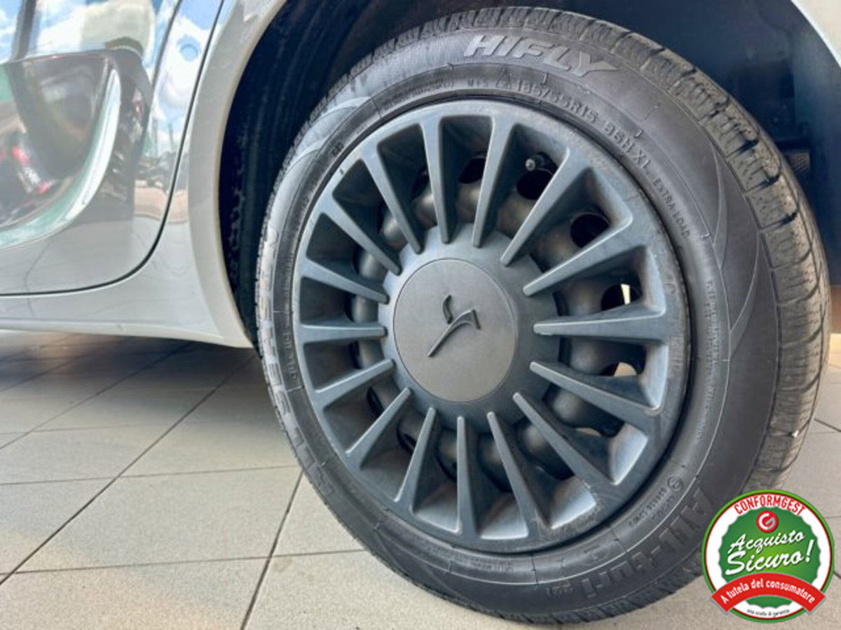 Lancia Ypsilon 1.2 69 CV 5 porte Elefantino Blu (6)