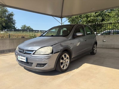 Opel Corsa 1.2i 16V cat 5 porte Enjoy usata
