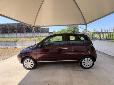 Lancia Ypsilon 1.2 New Oro (7)