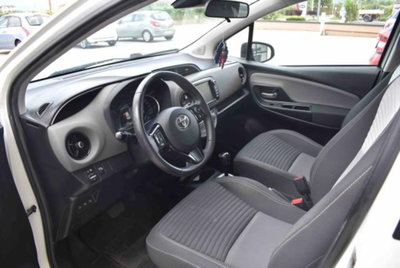 Toyota Yaris 1.5 Hybrid 5 porte Active (6)