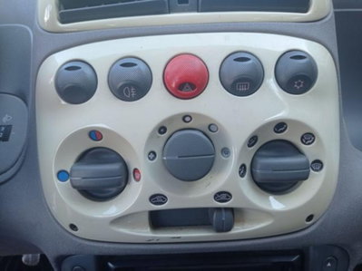 Fiat Seicento 1.1i cat Active (8)