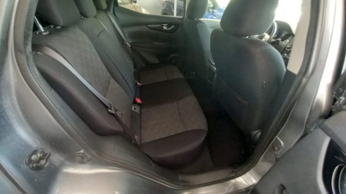 Nissan Qashqai 1.6 dCi 2WD N-Connecta (10)