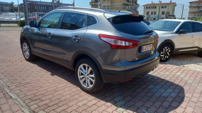 Nissan Qashqai 1.6 dCi 2WD N-Connecta (5)