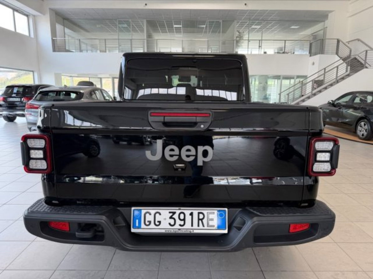 Jeep Gladiator 3.0 Diesel V6 80th Anniversary (5)