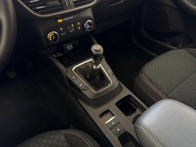 Ford Kuga 1.5 EcoBlue 120 CV 2WD ST-Line (11)