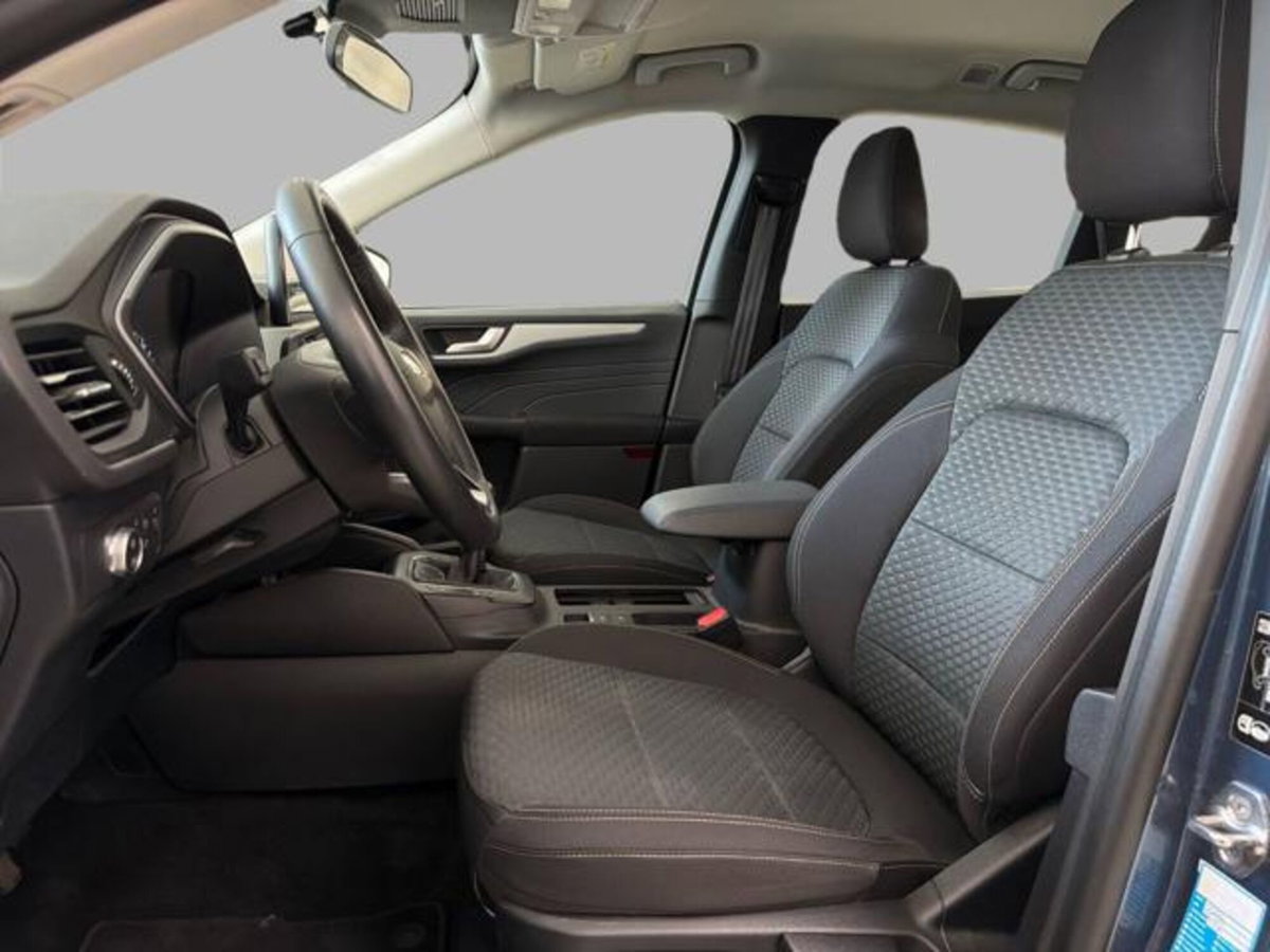 Ford Kuga 1.5 EcoBlue 120 CV 2WD Titanium (12)