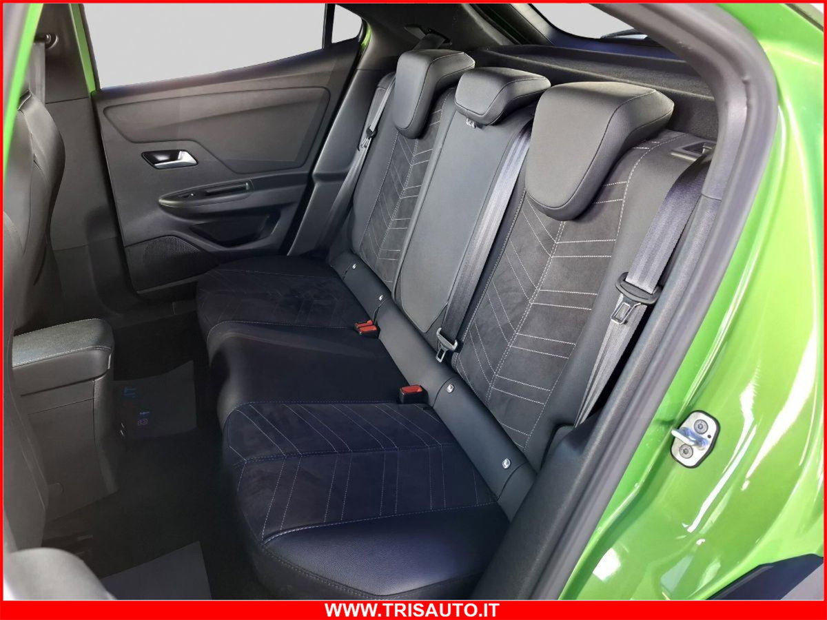 Opel Mokka 1.2 Ultimate s&s 136cv (12)