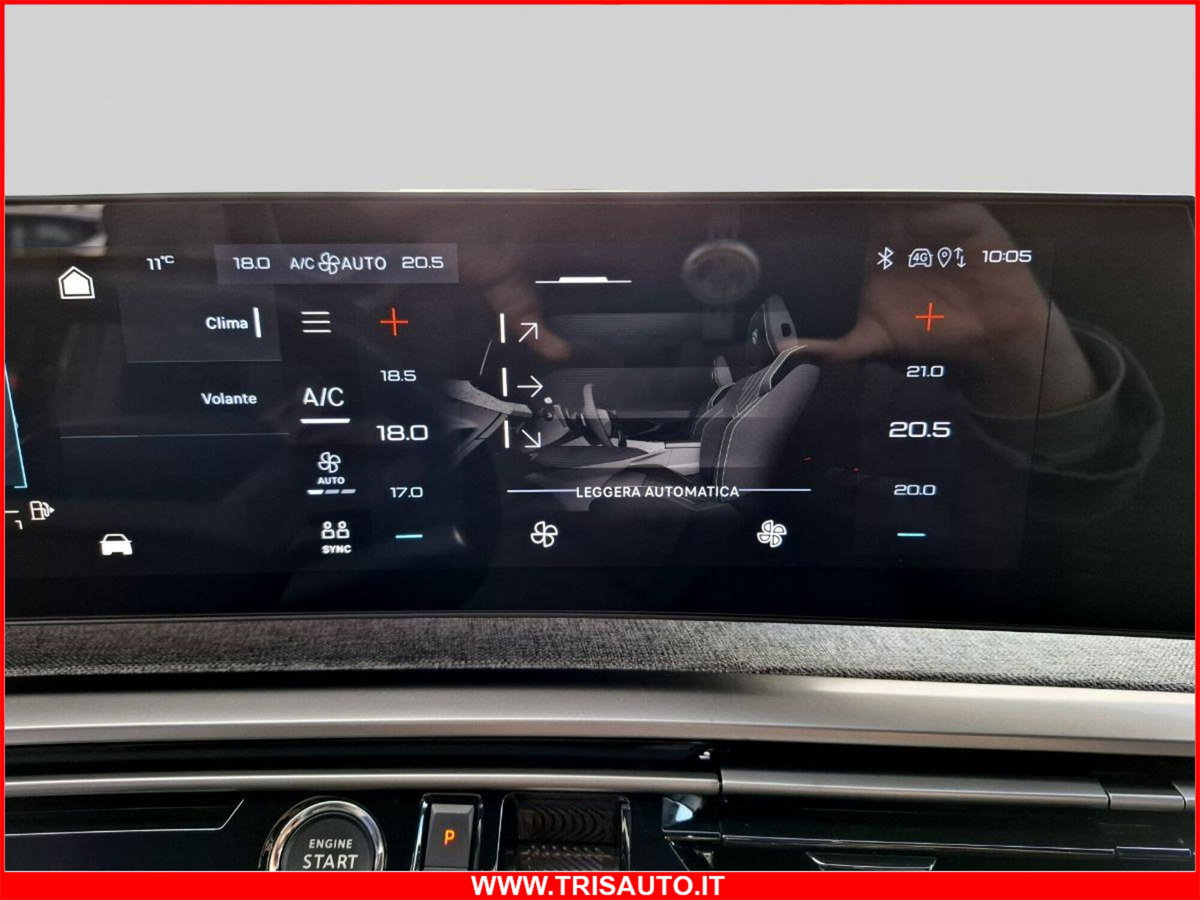 Peugeot 3008 1.2 hybrid Allure Business 145cv e-dcs6 (17)