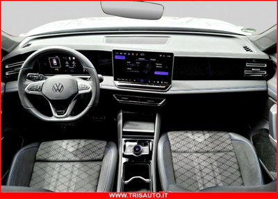 Volkswagen Tiguan 2.0 tdi R-Line 150cv dsg (6)
