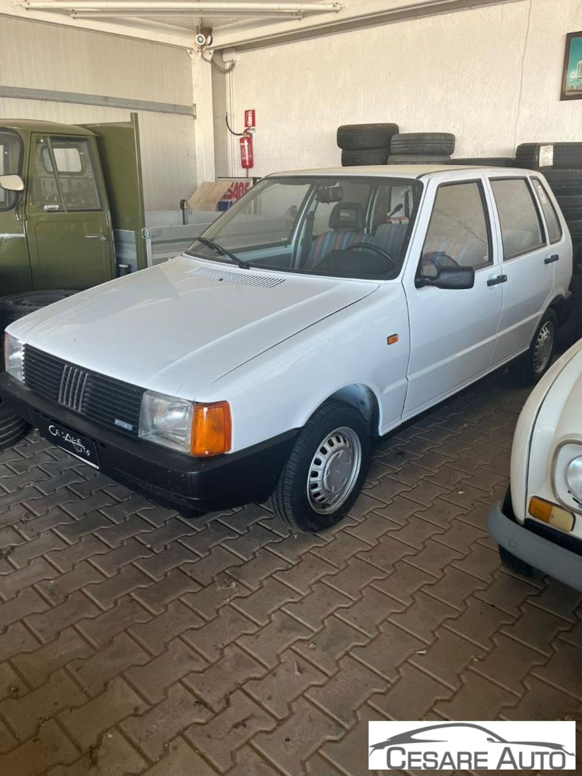 Fiat Uno 45 5 porte (2)