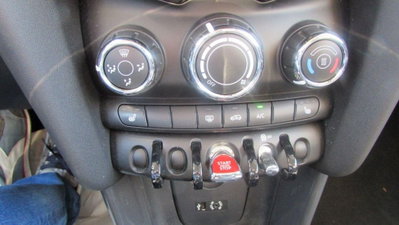 MINI Mini 1.2 One 75 CV (16)