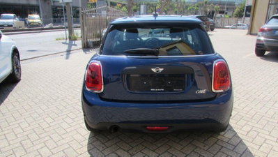 MINI Mini 1.2 One 75 CV (4)