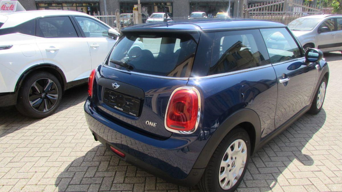 MINI Mini 1.2 One 75 CV (5)