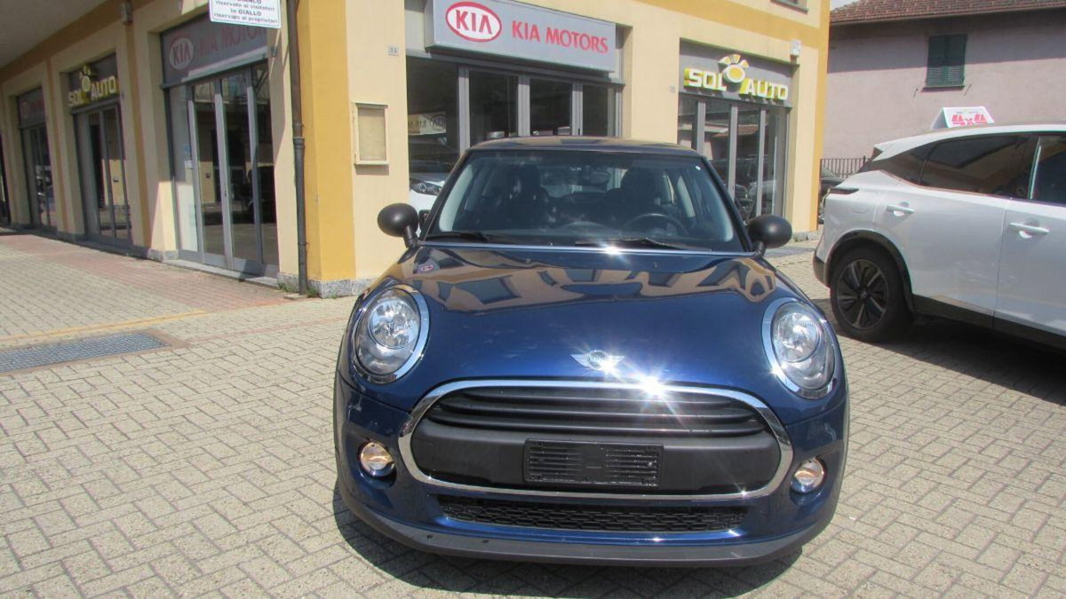 MINI Mini 1.2 One 75 CV (8)