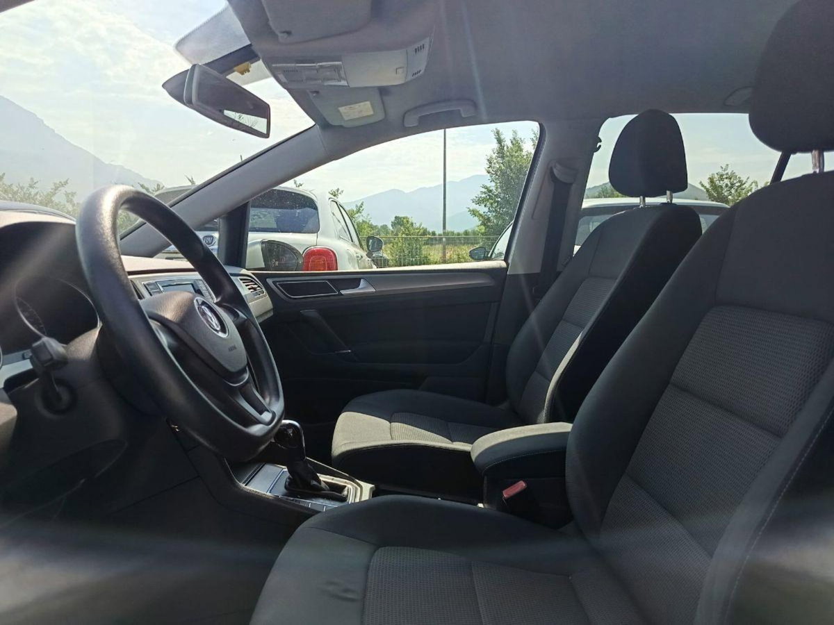 Volkswagen Golf Plus 1.6 TDI DPF DSG Highline (11)