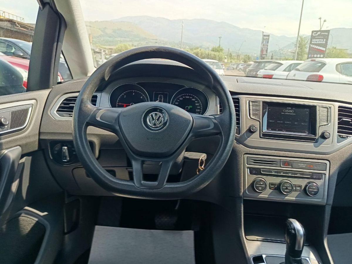 Volkswagen Golf Plus 1.6 TDI DPF DSG Highline (15)