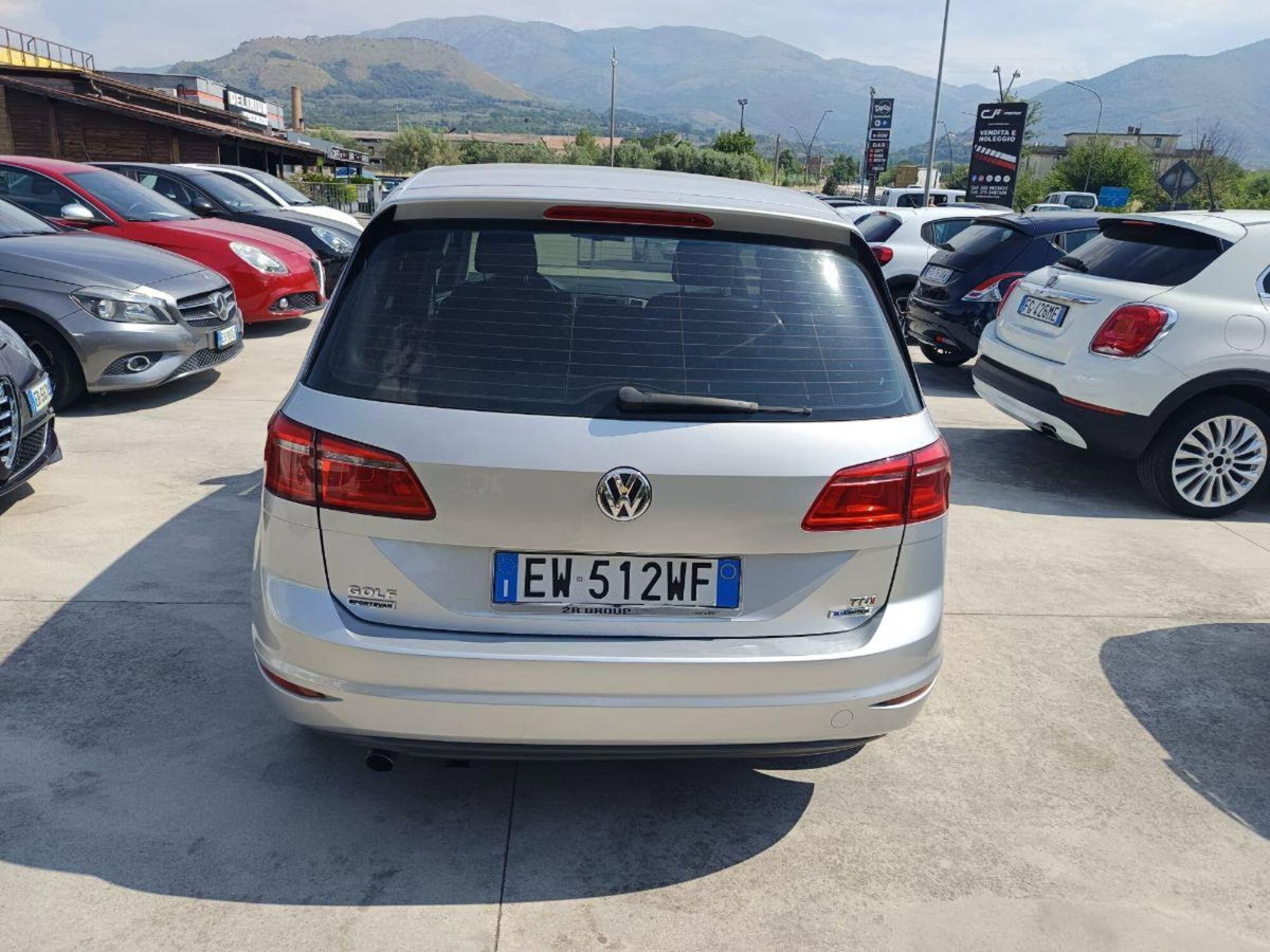 Volkswagen Golf Plus 1.6 TDI DPF DSG Highline (8)