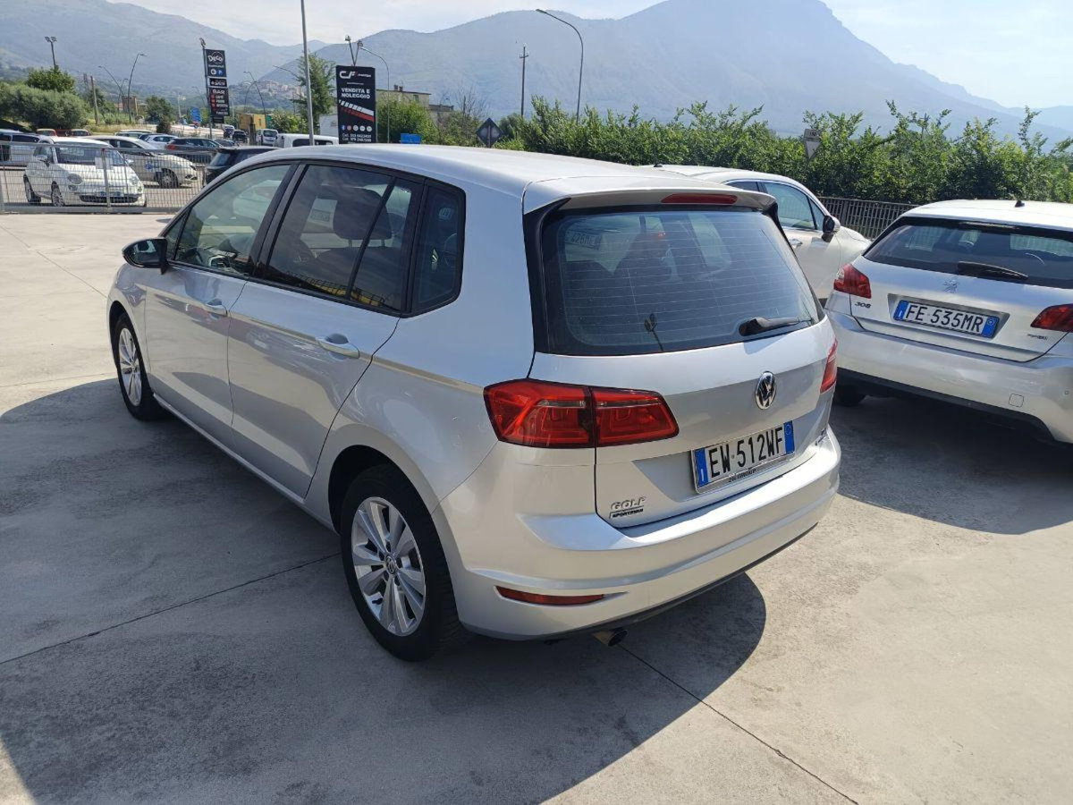 Volkswagen Golf Plus 1.6 TDI DPF DSG Highline (9)