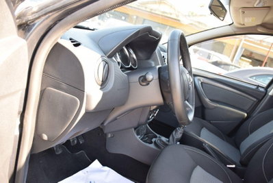Dacia Duster 1.5 dCi 110CV 4x2 Ambiance (18)