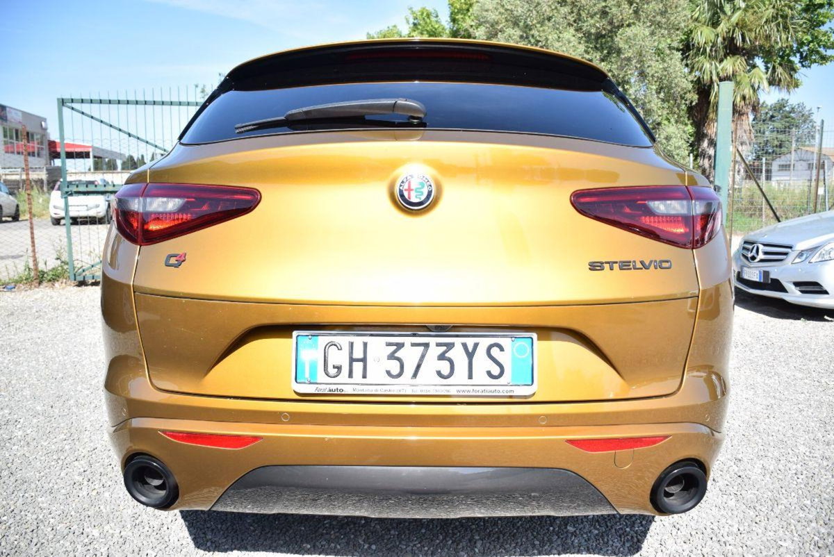 Alfa Romeo Stelvio Stelvio 2.2 Turbodiesel 210 CV AT8 Q4 Veloce (20)