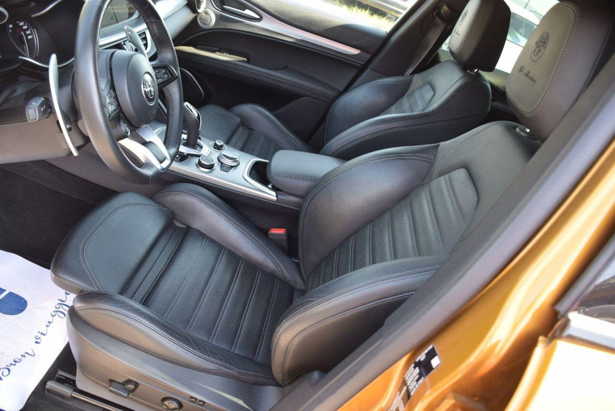 Alfa Romeo Stelvio Stelvio 2.2 Turbodiesel 210 CV AT8 Q4 Veloce (6)
