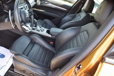 Alfa Romeo Stelvio Stelvio 2.2 Turbodiesel 210 CV AT8 Q4 Veloce (6)