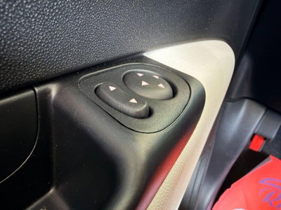 Fiat 500 Cabrio Red Cabrio 23,65 kWh (12)