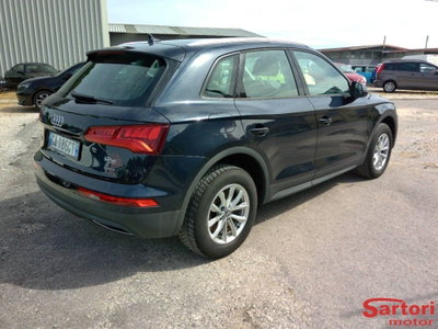 Audi Q5 2.0 TDI 163 CV quattro S tronic Business (5)