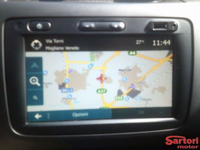 Dacia Duster 1.6 SCe GPL 4x2 Prestige (6)
