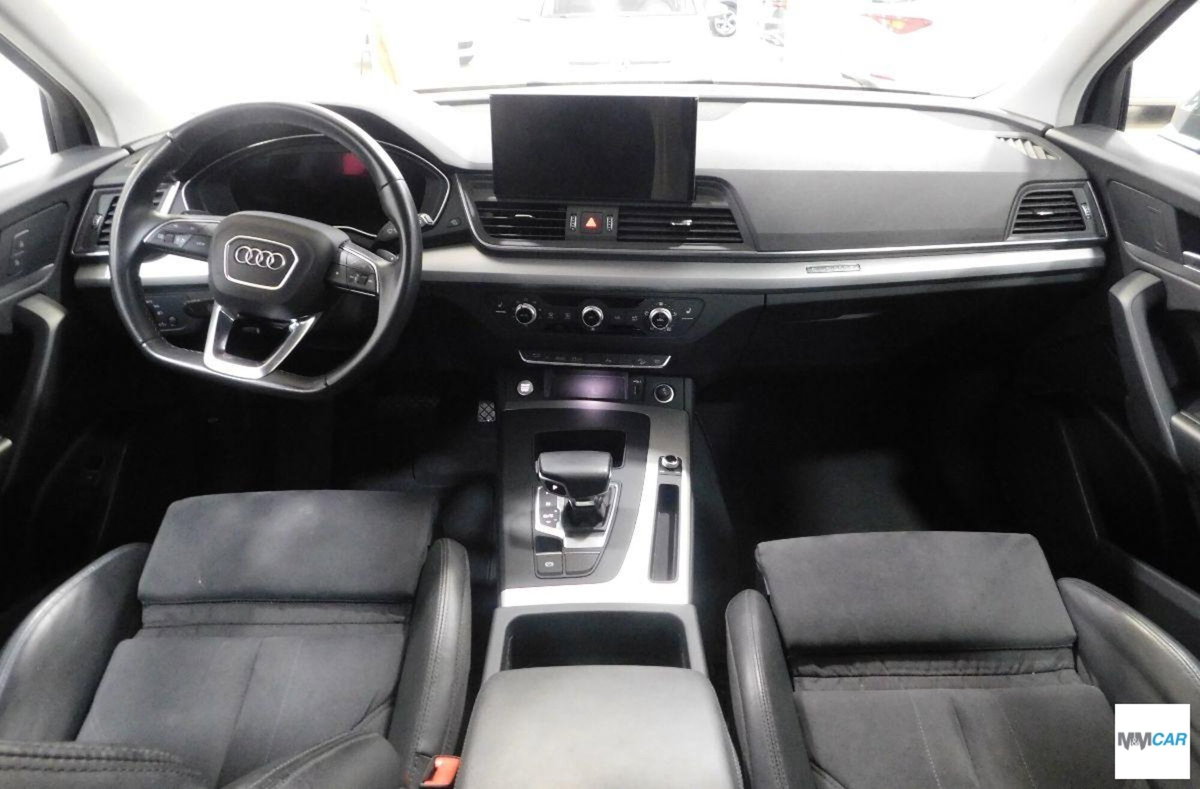 Audi Q5 40 TDI 204 CV quattro S tronic Business (11)