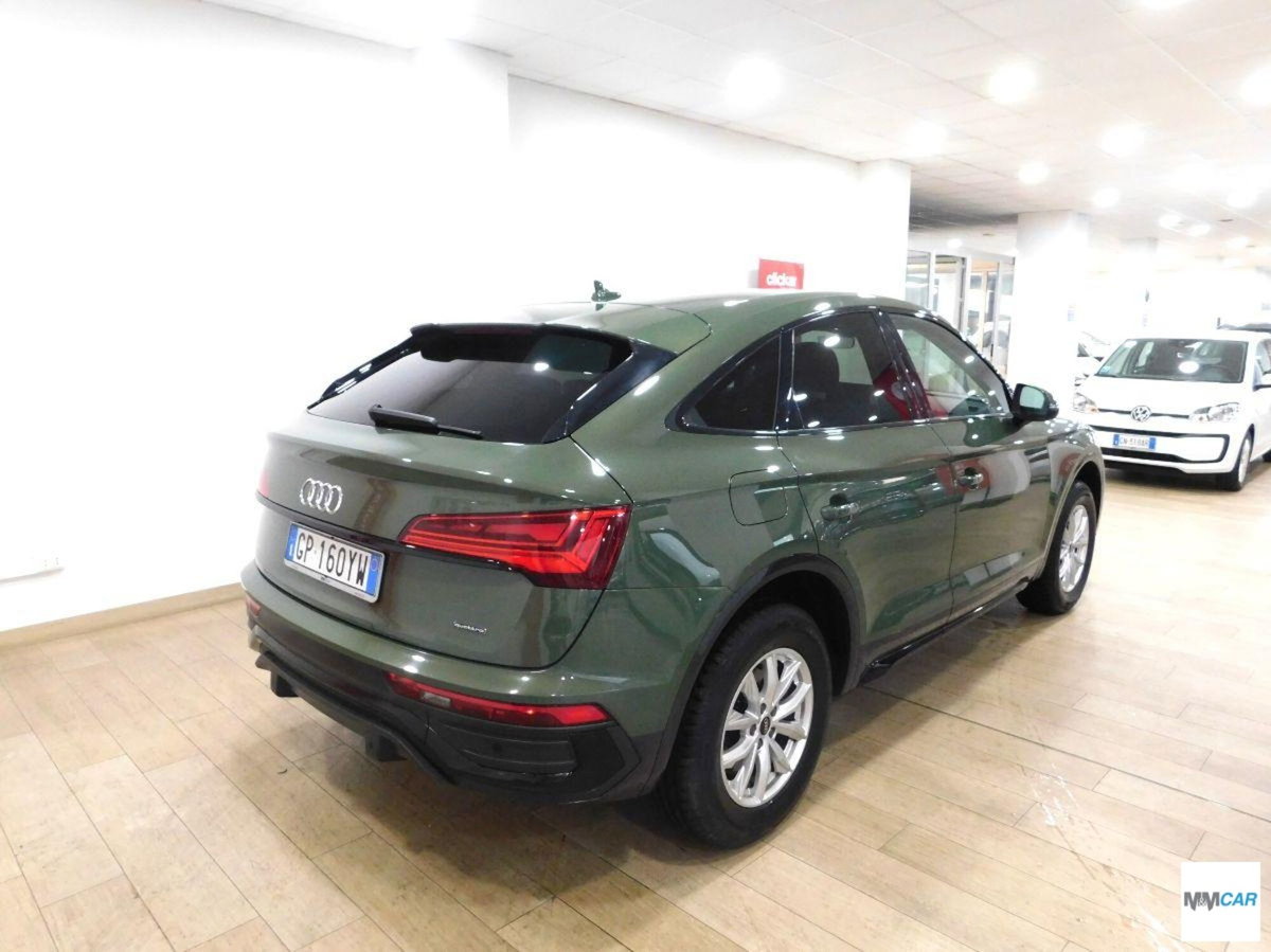 Audi Q5 40 TDI 204 CV quattro S tronic Business (3)