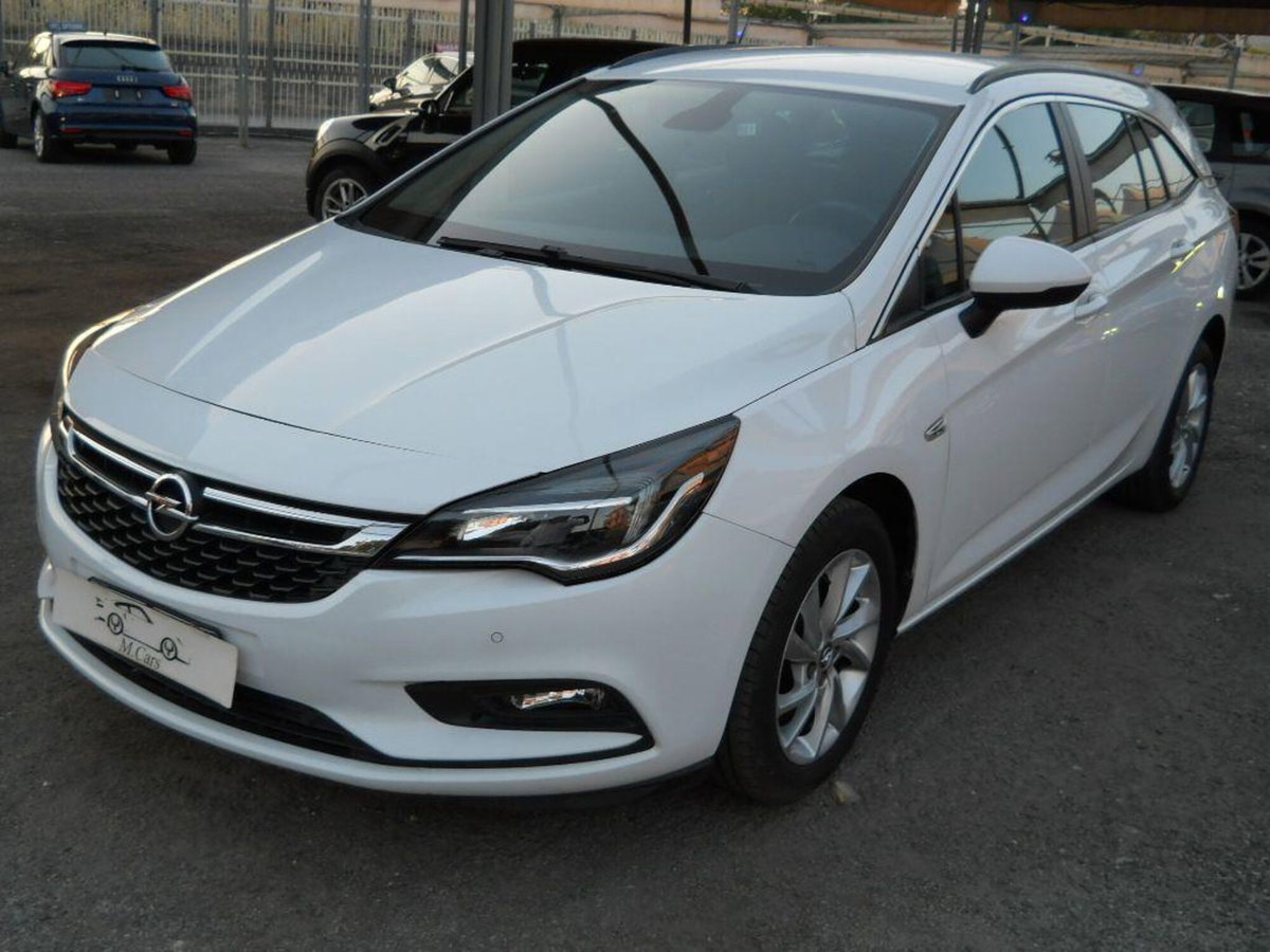 Opel Astra Station Wagon 1.6 CDTi 136CV aut. Sports Dynamic (2)